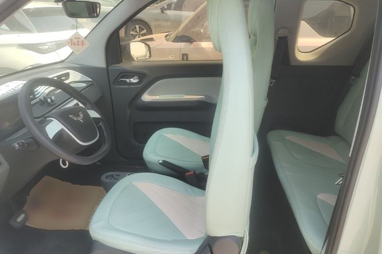 Used Wuling Hongguang MINIEV 2021 Macaron Premium Model – Lithium-NMC Left Front Seat