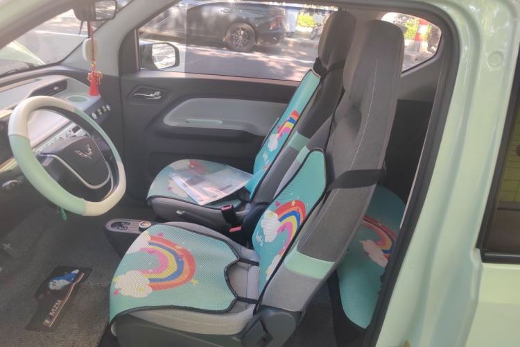 Used Wuling Hongguang MINIEV 2021 Macaron Premium Model – Lithium Iron Phosphate Left Front Seat