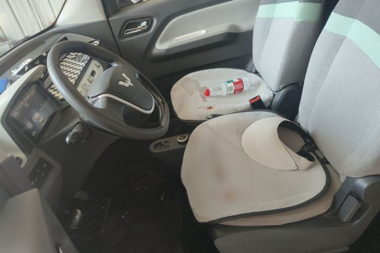 Used Wuling Hongguang MINIEV 2021 Macaron Premium Model – Lithium Iron Phosphate Left Front Seat