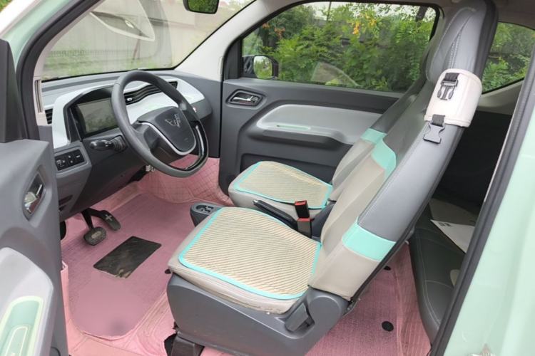 Used Wuling Hongguang MINIEV 2021 Macaron Fashion Model Lithium Iron Phosphate Left Front Seat