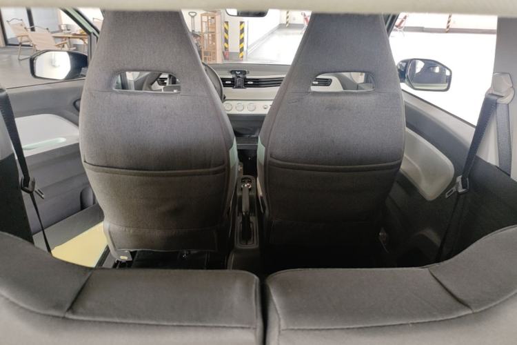 Used Wuling Hongguang MINIEV 2021 Macaron Premium Model – Lithium-NMC Left Front Seat