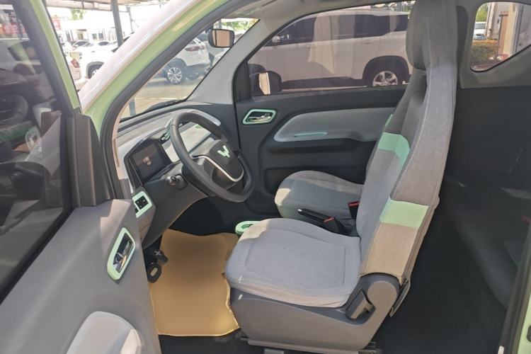 Used Wuling Hongguang MINIEV 2021 Macaron Premium Model – Lithium Iron Phosphate Left Front Seat