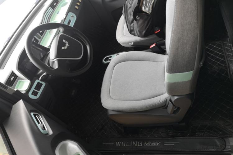 Used Wuling Hongguang MINIEV 2021 Macaron Premium Model – Lithium Iron Phosphate Left Front Seat