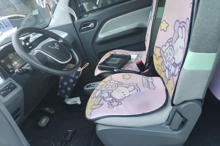 Used Wuling Hongguang MINIEV 2021 Macaron Premium Model – Lithium Iron Phosphate Left Front Seat