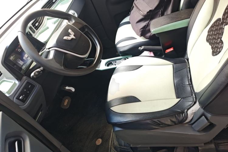 Used Wuling Hongguang MINIEV 2021 Macaron Premium Model – Lithium Iron Phosphate Left Front Seat