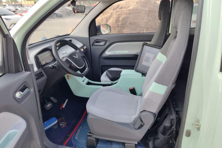 Used Wuling Hongguang MINIEV 2021 Macaron Premium Model – Lithium Iron Phosphate Left Front Seat
