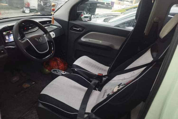 Used Wuling Hongguang MINIEV 2021 Macaron Fashion Model Lithium Iron Phosphate Left Front Seat