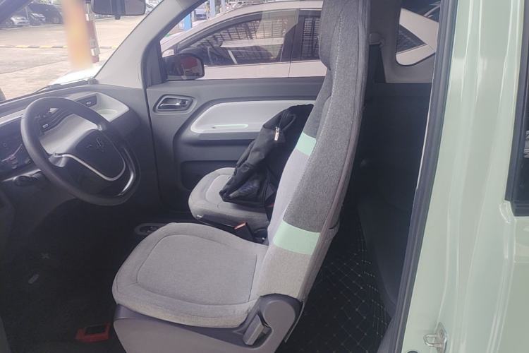 Used Wuling Hongguang MINIEV 2021 Macaron Premium Model – Lithium-NMC Left Front Seat