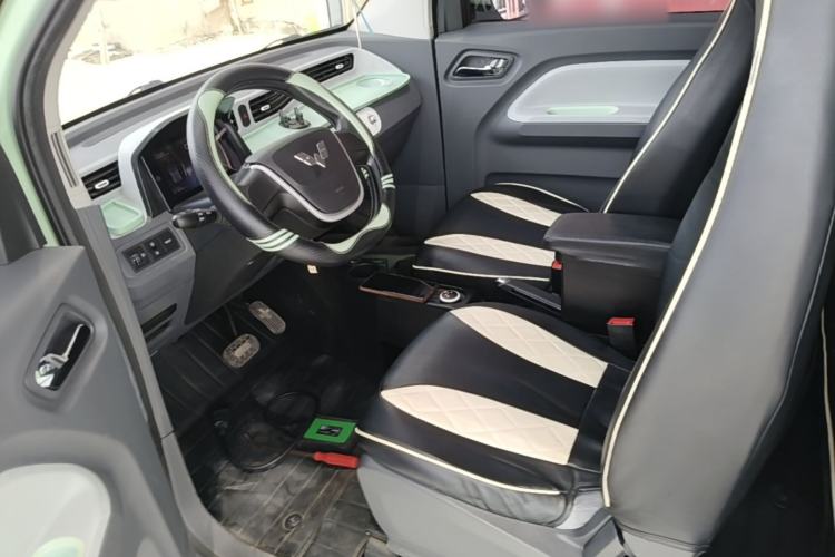 Used Wuling Hongguang MINIEV 2021 Macaron Fashion Model Lithium Iron Phosphate Left Front Seat