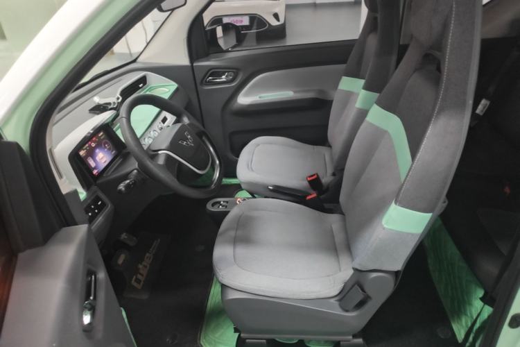 Used Wuling Hongguang MINIEV 2021 Macaron Premium Model – Lithium Iron Phosphate Left Front Seat