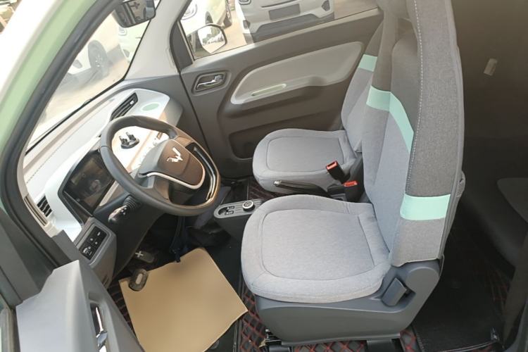 Used Wuling Hongguang MINIEV 2021 Macaron Fashion Model Lithium Iron Phosphate Left Front Seat
