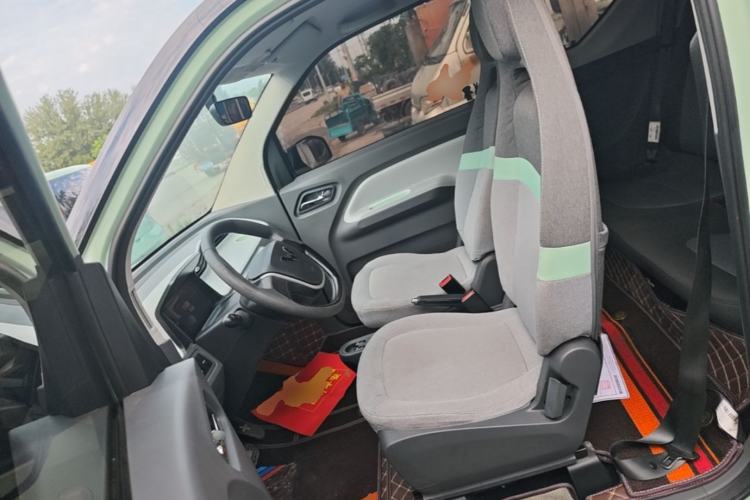 Used Wuling Hongguang MINIEV 2021 Macaron Fashion Model Lithium Iron Phosphate Left Front Seat