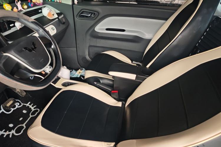 Used Wuling Hongguang MINIEV 2021 Macaron Premium Model – Lithium Iron Phosphate Left Front Seat