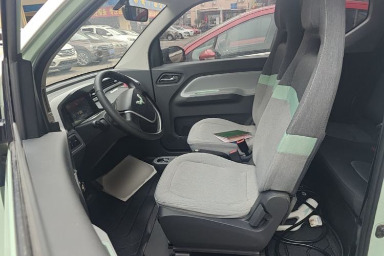 Used Wuling Hongguang MINIEV 2021 Macaron Premium Model – Lithium Iron Phosphate Left Front Seat