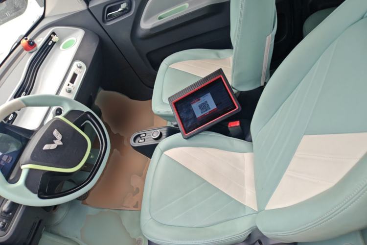 Used Wuling Hongguang MINIEV 2021 Macaron Premium Model – Lithium Iron Phosphate Left Front Seat