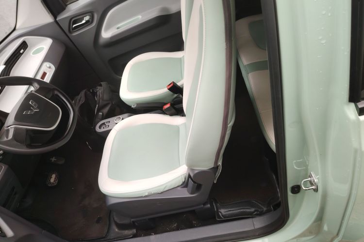 Used Wuling Hongguang MINIEV 2021 Macaron Premium Model – Lithium Iron Phosphate Left Front Seat