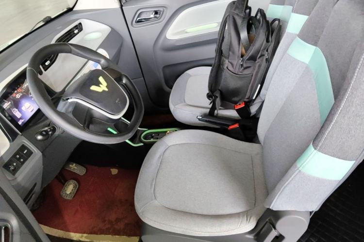 Used Wuling Hongguang MINIEV 2021 Macaron Fashion Model Lithium Iron Phosphate Left Front Seat