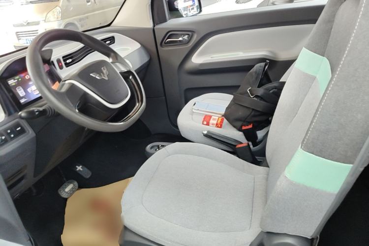Used Wuling Hongguang MINIEV 2021 Macaron Fashion Model Lithium Iron Phosphate Left Front Seat