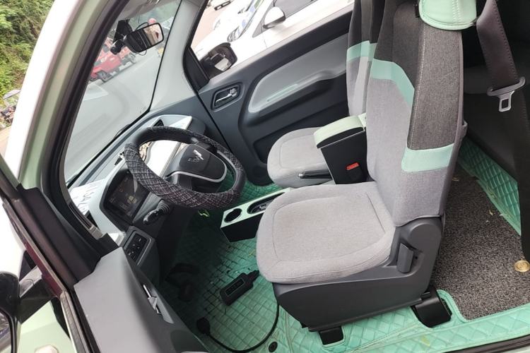 Used Wuling Hongguang MINIEV 2021 Macaron Premium Model – Lithium-NMC Left Front Seat