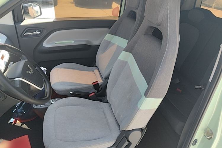 Used Wuling Hongguang MINIEV 2021 Macaron Premium Model – Lithium Iron Phosphate Left Front Seat
