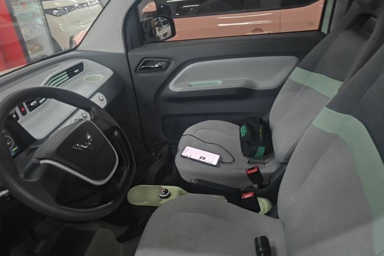 Used Wuling Hongguang MINIEV 2021 Macaron Premium Model – Lithium Iron Phosphate Left Front Seat