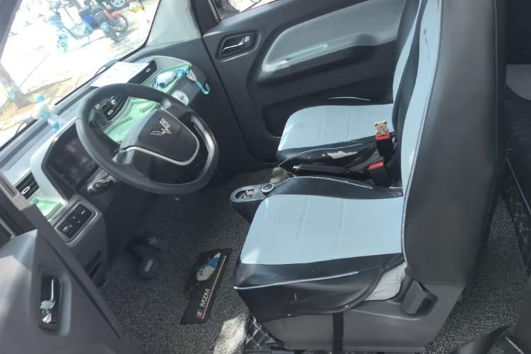 Used Wuling Hongguang MINIEV 2021 Macaron Premium Model – Lithium Iron Phosphate Left Front Seat