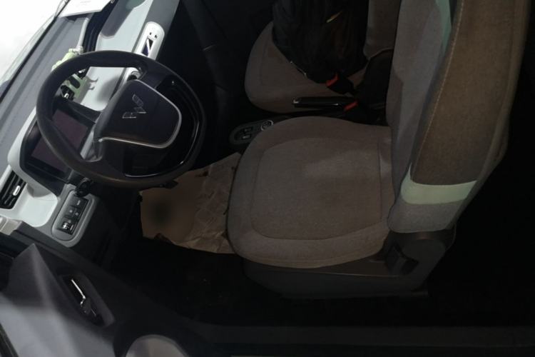 Used Wuling Hongguang MINIEV 2021 Macaron Premium Model – Lithium Iron Phosphate Left Front Seat
