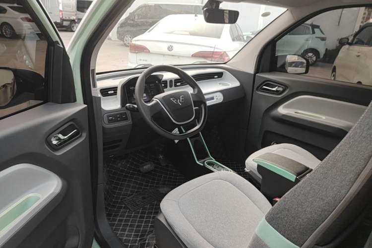 Used Wuling Hongguang MINIEV 2021 Macaron Premium Model – Lithium Iron Phosphate Left Front Seat
