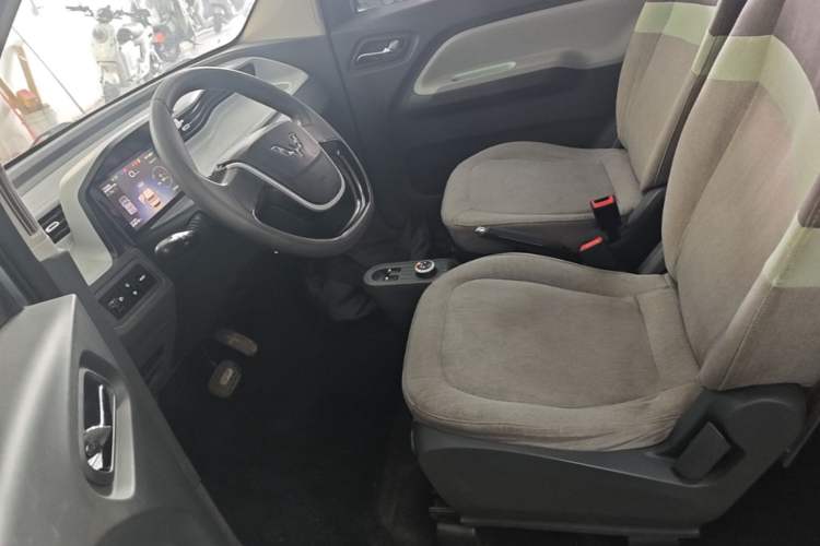 Used Wuling Hongguang MINIEV 2021 Macaron Premium Model – Lithium Iron Phosphate Left Front Seat