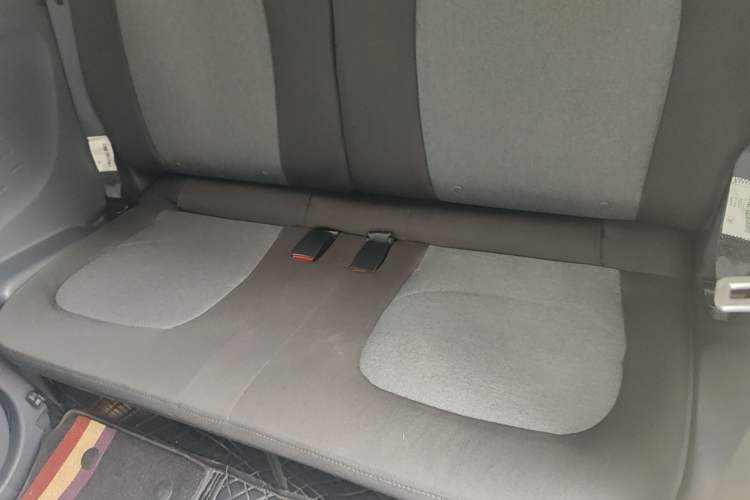 Used Wuling Hongguang MINIEV 2021 Macaron Premium Model – Lithium Iron Phosphate Left Rear Seat