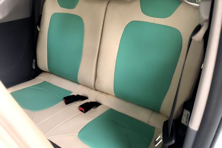 Used Wuling Hongguang MINIEV 2021 Macaron Premium Model – Lithium Iron Phosphate Left Rear Seat