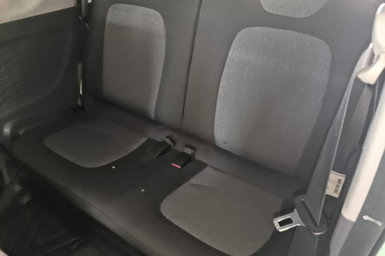 Used Wuling Hongguang MINIEV 2021 Macaron Fashion Model Lithium Iron Phosphate Left Rear Seat
