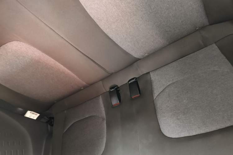Used Wuling Hongguang MINIEV 2021 Macaron Premium Model – Lithium Iron Phosphate Left Rear Seat