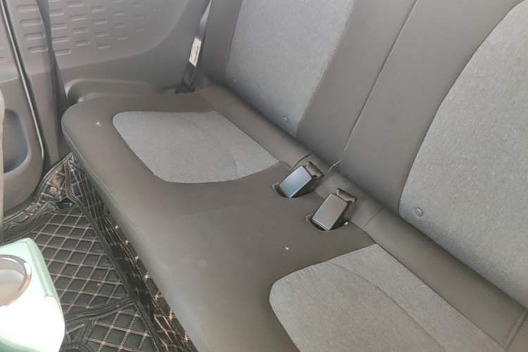 Used Wuling Hongguang MINIEV 2021 Macaron Premium Model – Lithium-NMC Left Rear Seat