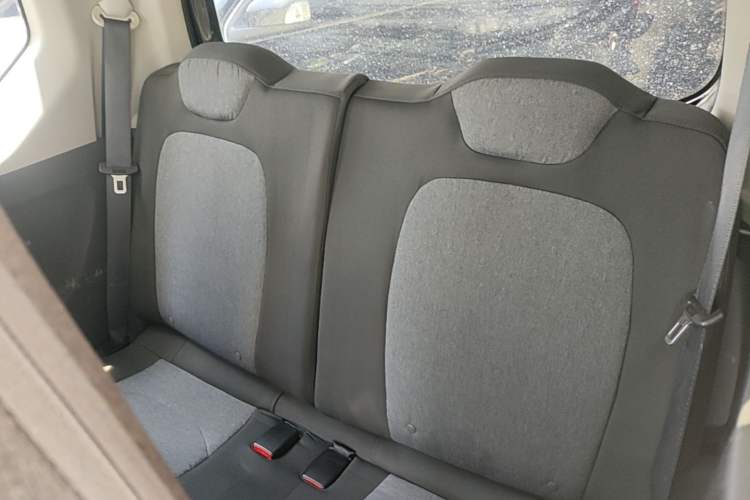 Used Wuling Hongguang MINIEV 2021 Macaron Premium Model – Lithium Iron Phosphate Left Rear Seat