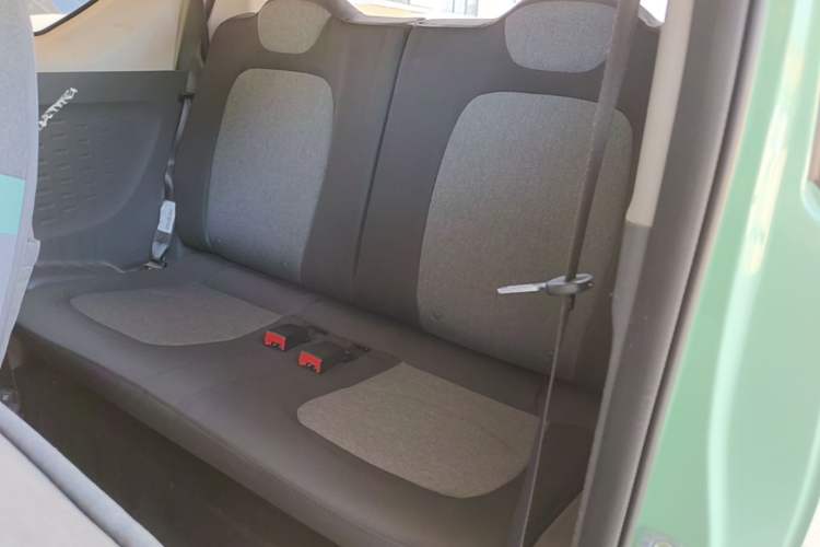 Used Wuling Hongguang MINIEV 2021 Macaron Premium Model – Lithium-NMC Left Rear Seat