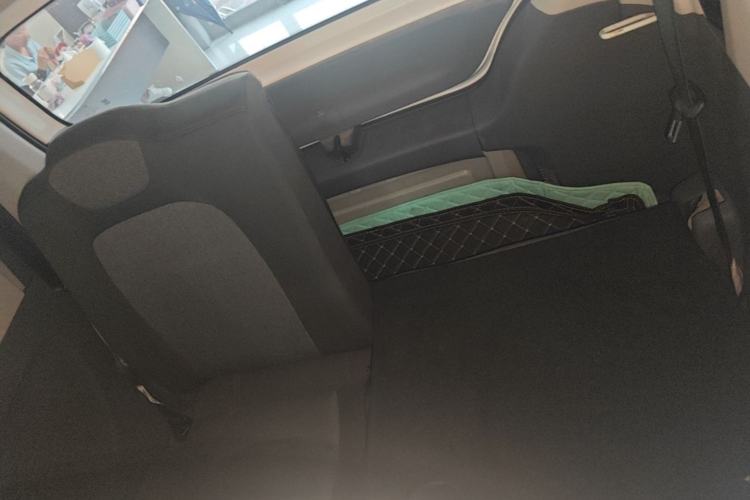 Used Wuling Hongguang MINIEV 2021 Macaron Fashion Model Lithium Iron Phosphate Left Rear Seat