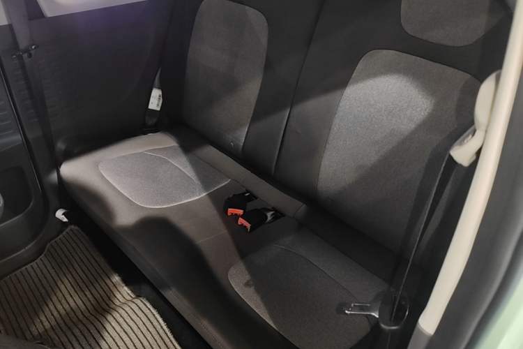 Used Wuling Hongguang MINIEV 2021 Macaron Premium Model – Lithium-NMC Left Rear Seat