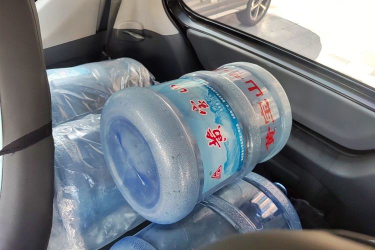 Used Wuling Hongguang MINIEV 2021 Macaron Fashion Model Lithium Iron Phosphate Left Rear Seat