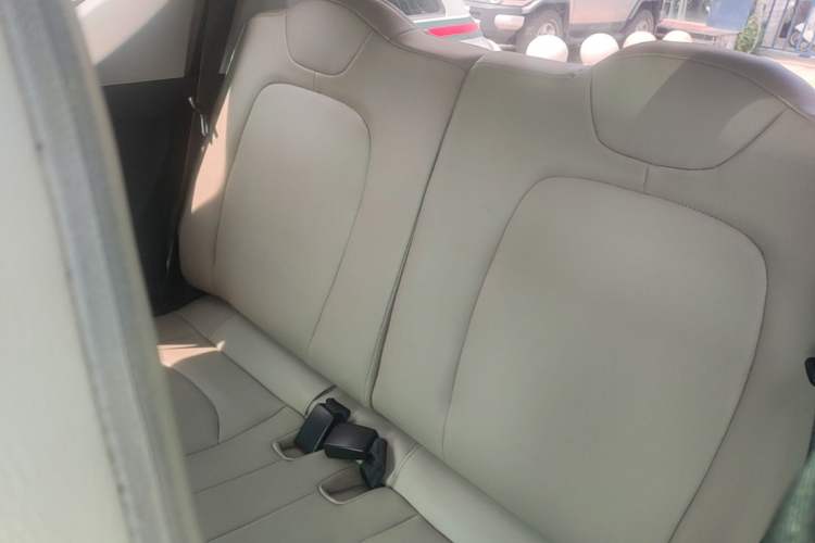 Used Wuling Hongguang MINIEV 2021 Macaron Premium Model – Lithium Iron Phosphate Left Rear Seat