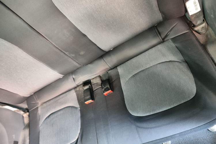 Used Wuling Hongguang MINIEV 2021 Macaron Fashion Edition Lithium-Ion Battery Left Rear Seat