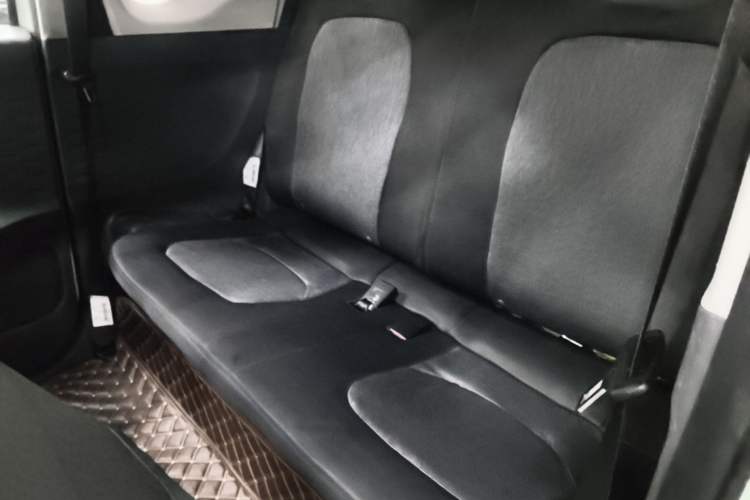 Used Wuling Hongguang MINIEV 2021 Macaron Fashion Model Lithium Iron Phosphate Left Rear Seat