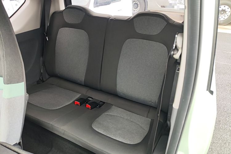 Used Wuling Hongguang MINIEV 2021 Macaron Fashion Model Lithium Iron Phosphate Left Rear Seat