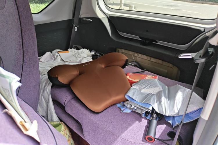 Used Wuling Hongguang MINIEV 2021 Macaron Fashion Edition Lithium-Ion Battery Left Rear Seat