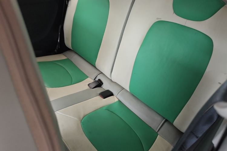 Used Wuling Hongguang MINIEV 2021 Macaron Fashion Model Lithium Iron Phosphate Left Rear Seat