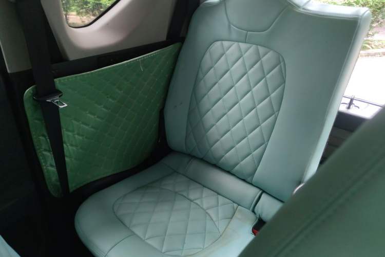 Used Wuling Hongguang MINIEV 2021 Macaron Premium Model – Lithium Iron Phosphate Left Rear Seat