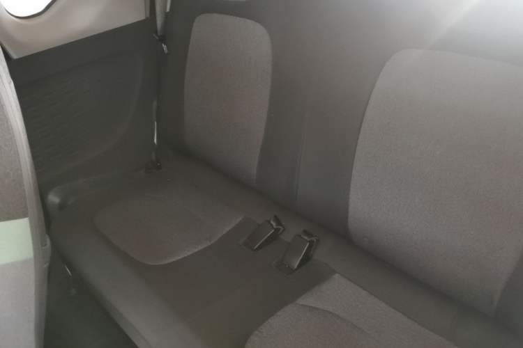 Used Wuling Hongguang MINIEV 2021 Macaron Premium Model – Lithium Iron Phosphate Left Rear Seat
