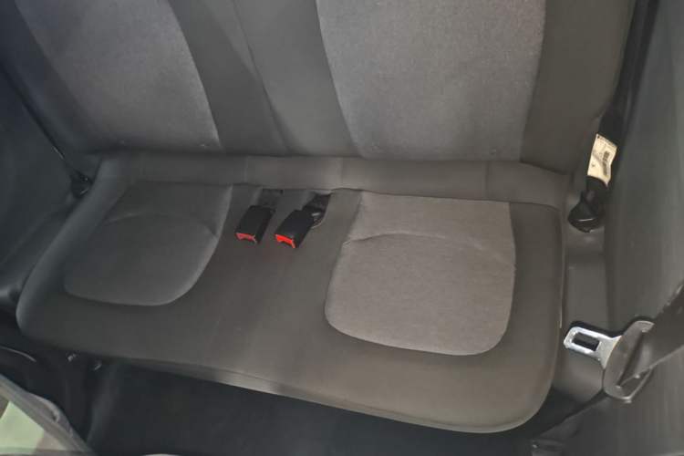 Used Wuling Hongguang MINIEV 2021 Macaron Premium Model – Lithium Iron Phosphate Left Rear Seat