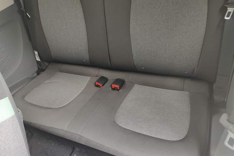 Used Wuling Hongguang MINIEV 2021 Macaron Fashion Model Lithium Iron Phosphate Left Rear Seat
