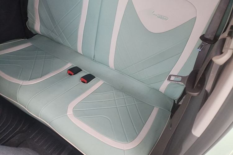 Used Wuling Hongguang MINIEV 2021 Macaron Fashion Model Lithium Iron Phosphate Left Rear Seat